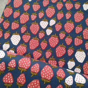 Cotton Linen Blend / Strawberry Patch / Navy