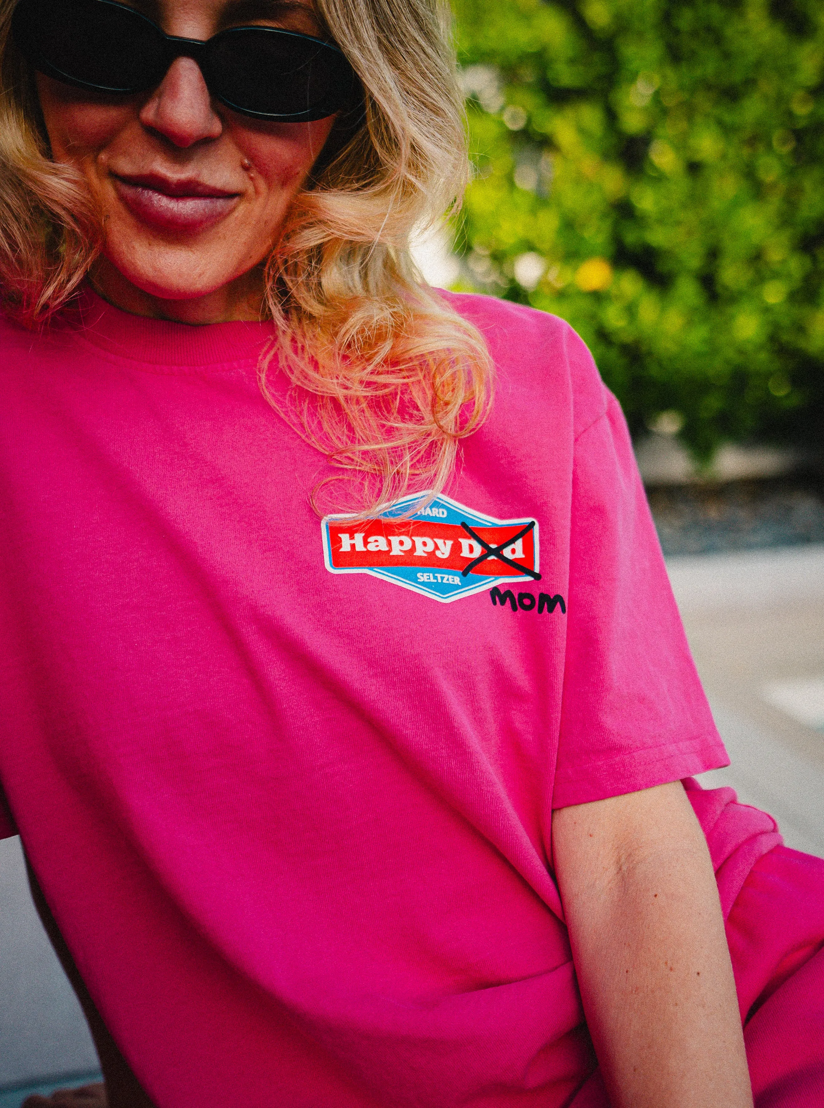 Happy Dad Happy Mom Tee (Pink)