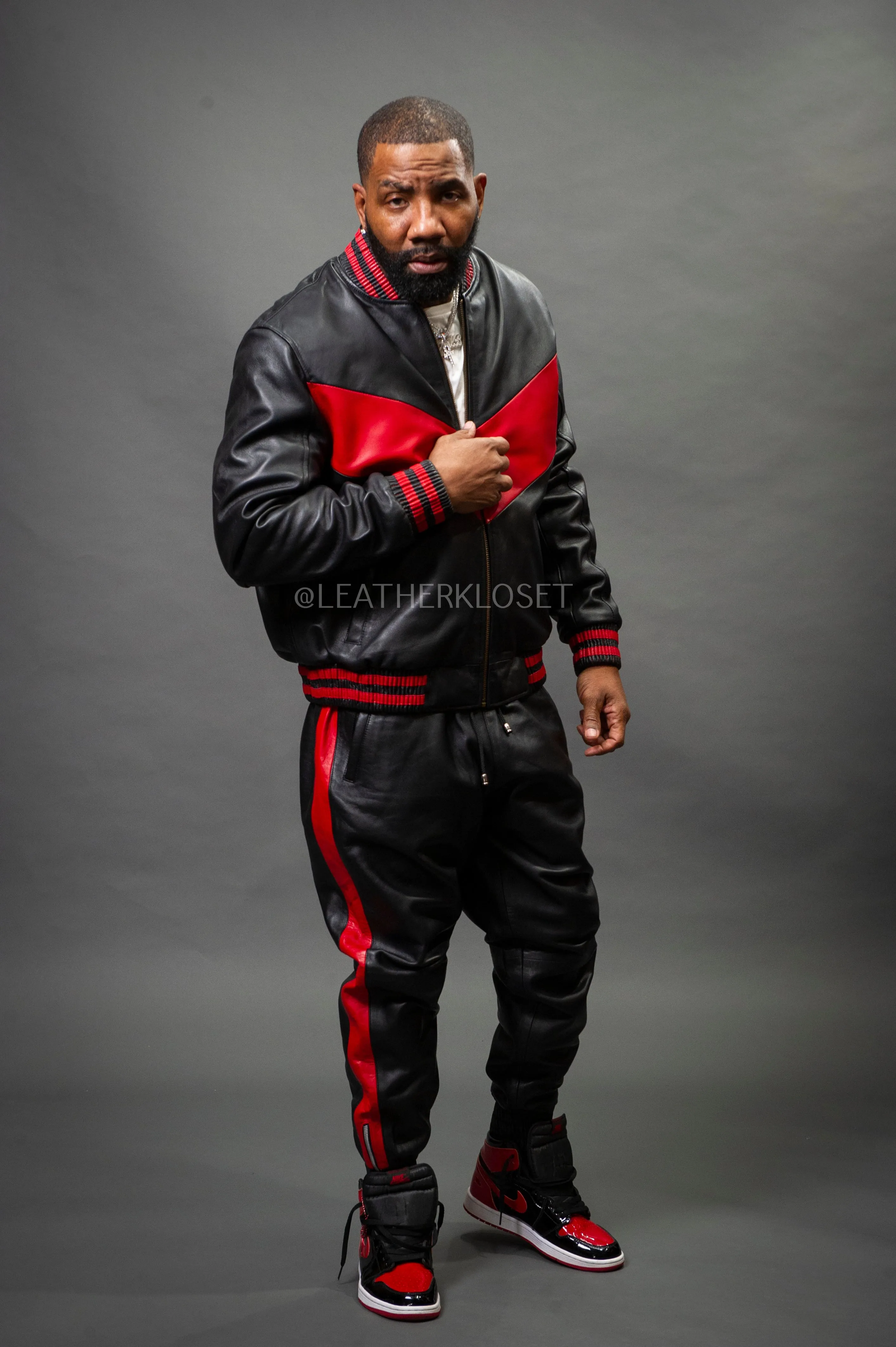 Men's V-Baseball Leather Track Suit Sweatsuit [Black/Red]