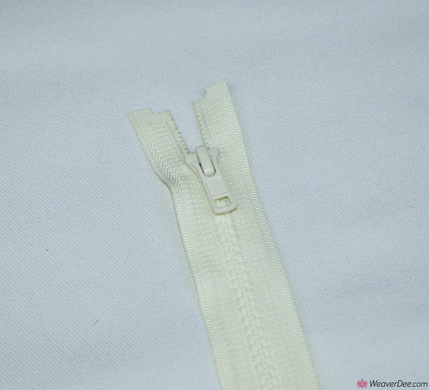 Vislon Open Ended Zip [502 Cream - 5mm Tooth Width]